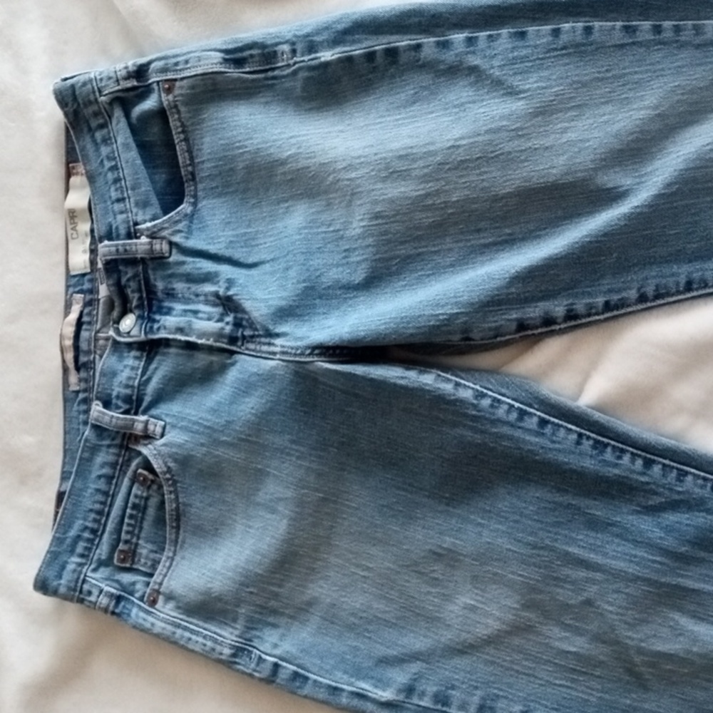 Levi's 515 Capri Light Wash Jeans